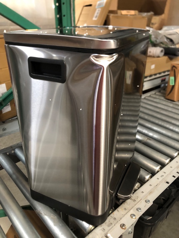 Photo 4 of **NONREFUNDABLE**FOR PARTS OR REPAIR**SEE NOTES**
Amazon Basics 30L Dual Bin Soft-Close Trash can with Foot Pedal - 2 x 15 Liter Bins, Stainless Steel 30-Liter