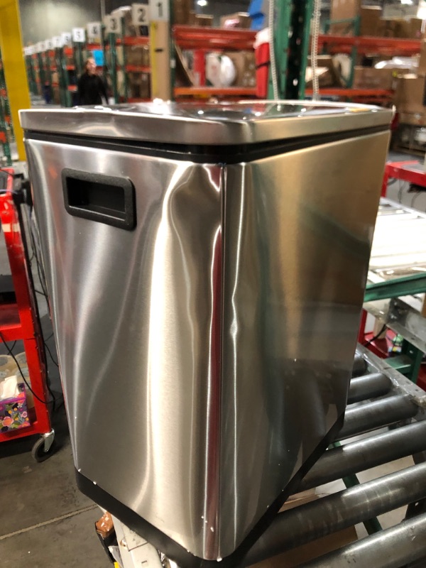 Photo 2 of **NONREFUNDABLE**FOR PARTS OR REPAIR**SEE NOTES**
Amazon Basics 30L Dual Bin Soft-Close Trash can with Foot Pedal - 2 x 15 Liter Bins, Stainless Steel 30-Liter
