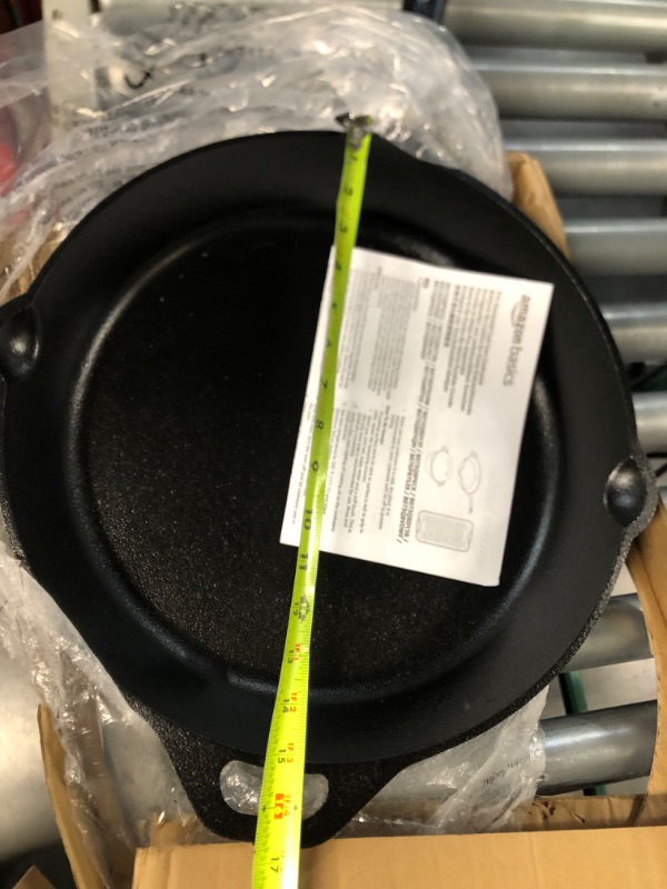 Photo 1 of Amazon Basics Pre-Seasoned Cast Iron Skillet, 15-Inch 15"
