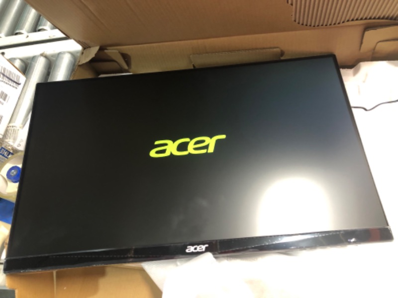 Photo 2 of Acer R240HY bidx 23.8-Inch IPS HDMI DVI VGA (1920 x 1080) Widescreen Monitor, Black Full HD USB Streaming 2MP Webcam with Digital Microphone With Webcam 23.8-inch IPS 60Hz