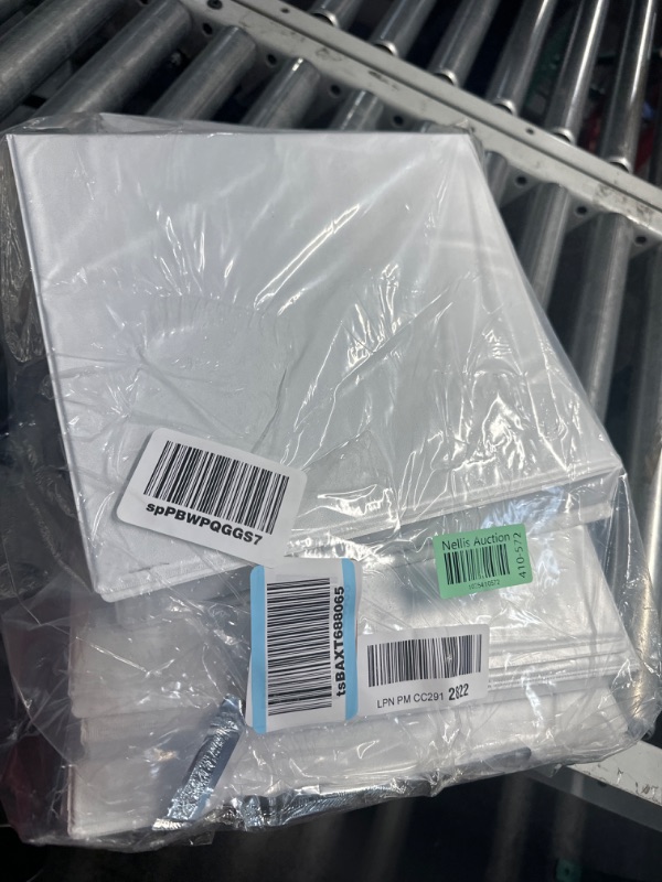Photo 1 of Samsill Economy 0.5 Inch 3 Ring Binder, Made in The USA, Round Ring Binder, Customizable Clear View Binder, 12 Pack (I08510) .5-Inch White 12-Pack
