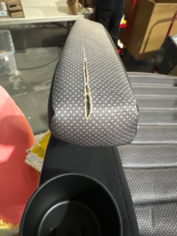 Photo 1 of **RIGHT ARMREST CUT**
Safety 1??® Boost-and-Go™ Lite Backless Booster, High Street