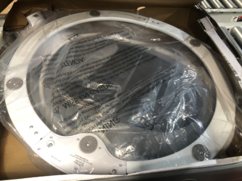 Photo 1 of **NONREFUNDABLE**FOR PARTS OR REPAIR**SEE NOTES**
Munchkin Bluetooth Enabled Lightweight Baby Swing with Natural Sway in 5 Ranges of Motion, Includes Remote Control