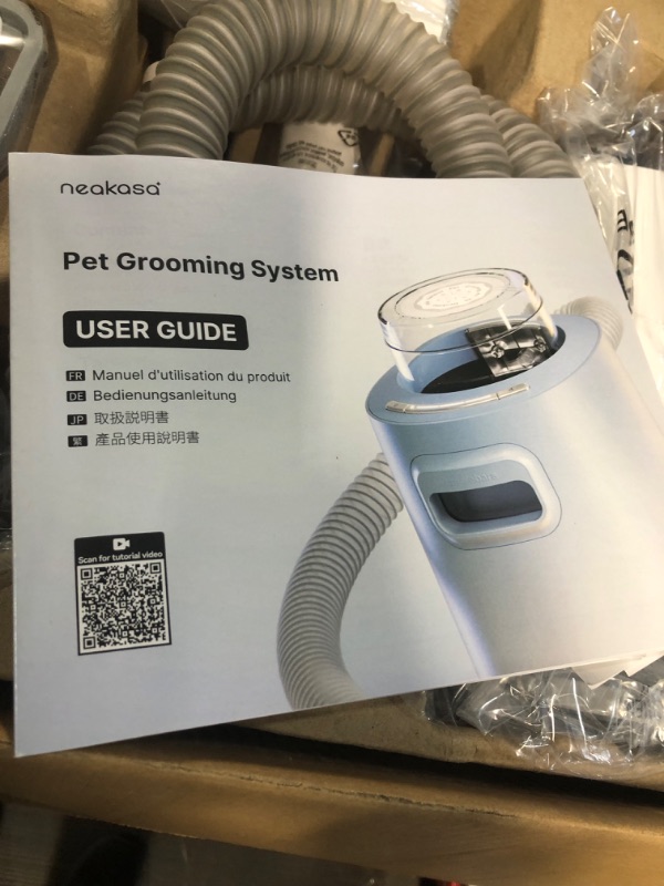 Photo 4 of ***USED - LIKELY MISSING PARTS - UNABLE TO VERIFY FUNCTIONALITY***
Neakasa by neabot P0 Pro Dog Grooming Vacuum for Shedding, 6.6lbs Lightweight Portable Dog Grooming Kit