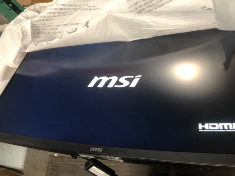 Photo 3 of MSI G321CU, 32" Gaming Monitor, 3840 x 2160 (UHD), VA, 144Hz, FreeSync Premium, HDR Ready, HDMI, Displayport