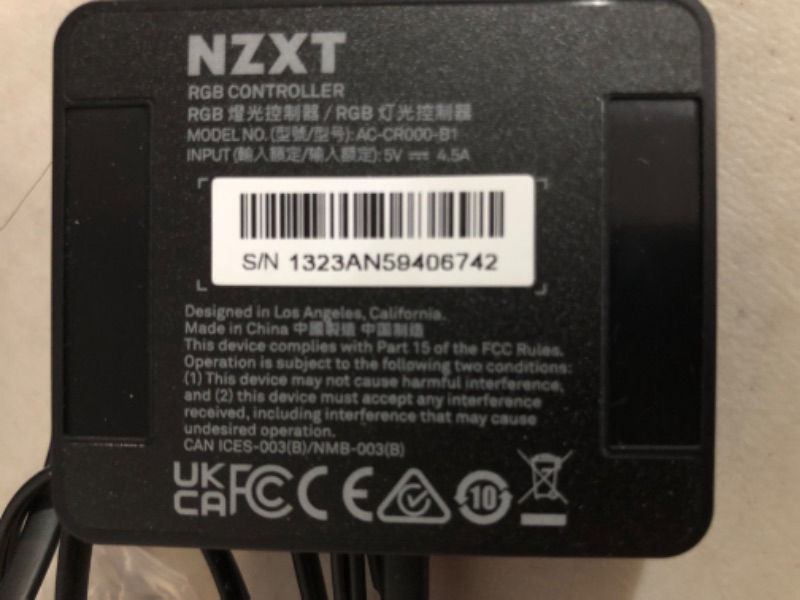 Photo 14 of ***MINOR DAMAGE (WEAR) *STILL HAS THERMAL PASTE ON BACK OF DISPLAY***
NZXT Kraken Elite 360 RGB AIO CPU Liquid Cooler – 360mm Radiator – Personalizable Wide-Angle LCD Screen  RGB Lighting – High-Performance Pump – 3 x 120mm RGB Fans – Low Noise – White Kr