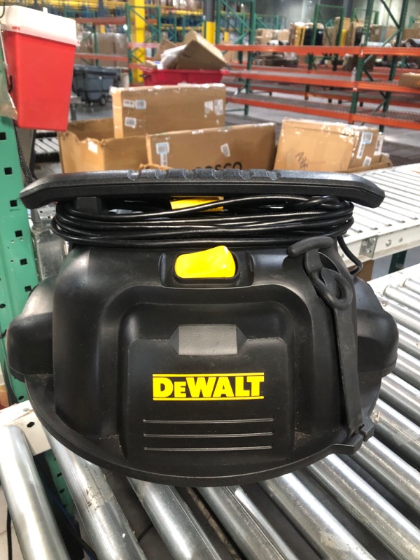 Photo 5 of DEWALT Stealthsonic Quiet 12-Gallons 5.5-HP Corded Wet/Dry Shop Vacuum