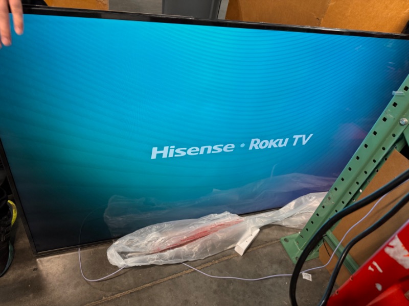 Photo 1 of Roku 65" Select Series 4K HDR Smart RokuTV with Enhanced Voice Remote