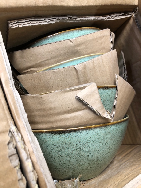 Photo 2 of **MISSING PIECES**Elanze Designs Modern Chic Smooth Ceramic Stoneware Dinnerware 16 Piece Set - Service for 4, Sage Green