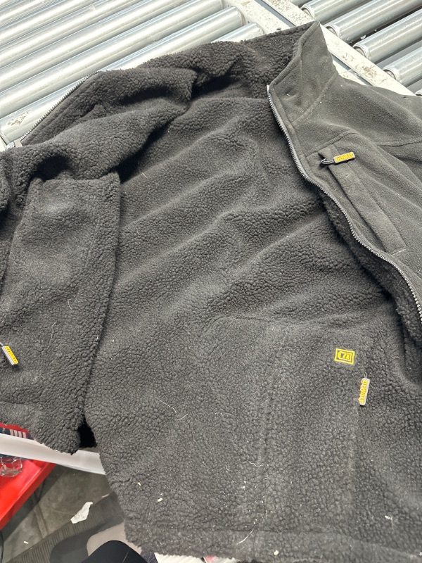 Photo 1 of (READ FULL POST) Dewalt SHERPA REVERSIBLE FLEECE HEATED VEST