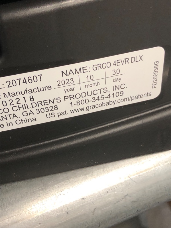 Photo 4 of *NO ORIGINAL BOX* Graco 4Ever DLX 4 in 1 Car Seat, Infant to Toddler Car Seat, with 10 Years of Use, Fairmont , 20x21.5x24 Inch (Pack of 1) DLX Fairmont