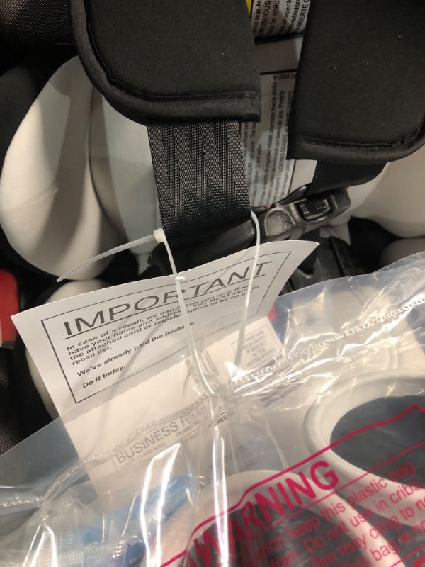 Photo 2 of *NO ORIGINAL BOX* Graco 4Ever DLX 4 in 1 Car Seat, Infant to Toddler Car Seat, with 10 Years of Use, Fairmont , 20x21.5x24 Inch (Pack of 1) DLX Fairmont