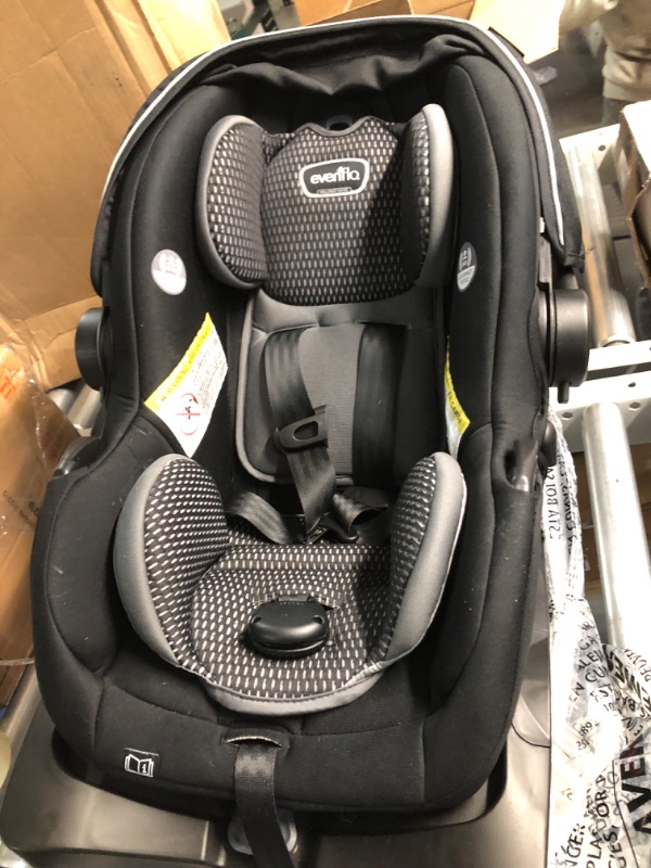 Photo 6 of Evenflo LiteMax DLX Infant Car Seat Freeflow - Olympus