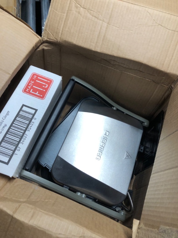 Photo 1 of ***USED - DOESN'T POWER ON - UNABLE TO TROUBLESHOOT***
Chefman 5-in-1 Digital Panini Press Grill Sandwich Maker and Griddle Grill Combo with Removable, Reversible Dishwasher-Safe Grilling Plates, Opens 180° for Indoor BBQ /Flat Top Grill, Stainless steel