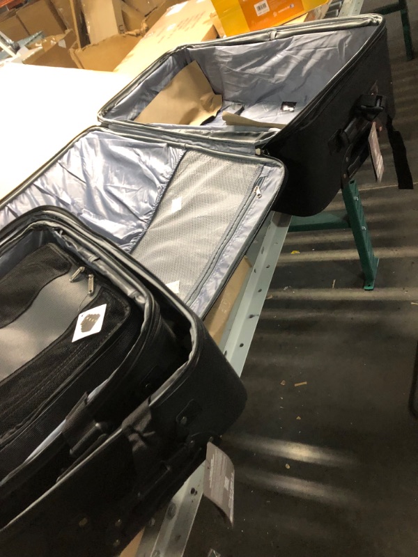 Photo 8 of ***USED - DIRTY - NO PACKAGING***
Travel Select Amsterdam Expandable Rolling Upright Luggage, Gray, 8-Piece Set 8-Piece Set (15/21/25/29/Packing Cubes) Gray