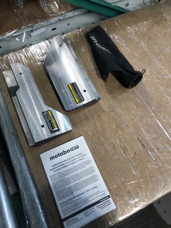 Photo 1 of *FOR PARTS ONLY* NON FUNCTIONAL
Metabo HPT 12-in Dual Bevel Compound Corded Miter Saw