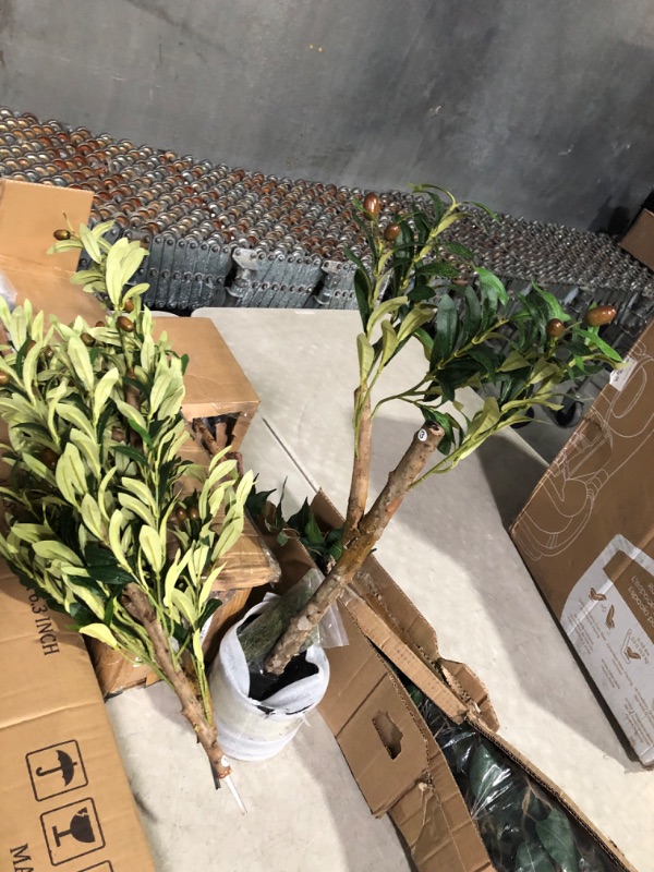Photo 1 of ***DAMAGED - BROKEN BRANCHES - SEE PICTURES***
Romantic Season Artificial Olive Tree 4FT, Faux Olive Tree Plant