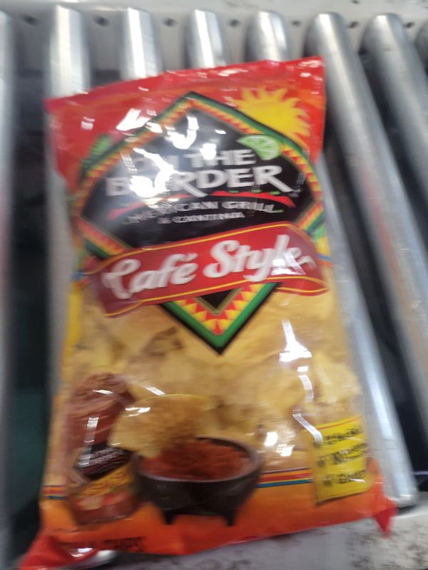 Photo 2 of **SEE PICS/NON-REFUNDABLE**
On The Border Cafe Style Tortilla Chips, 11 Ounce (Pack of 3)
