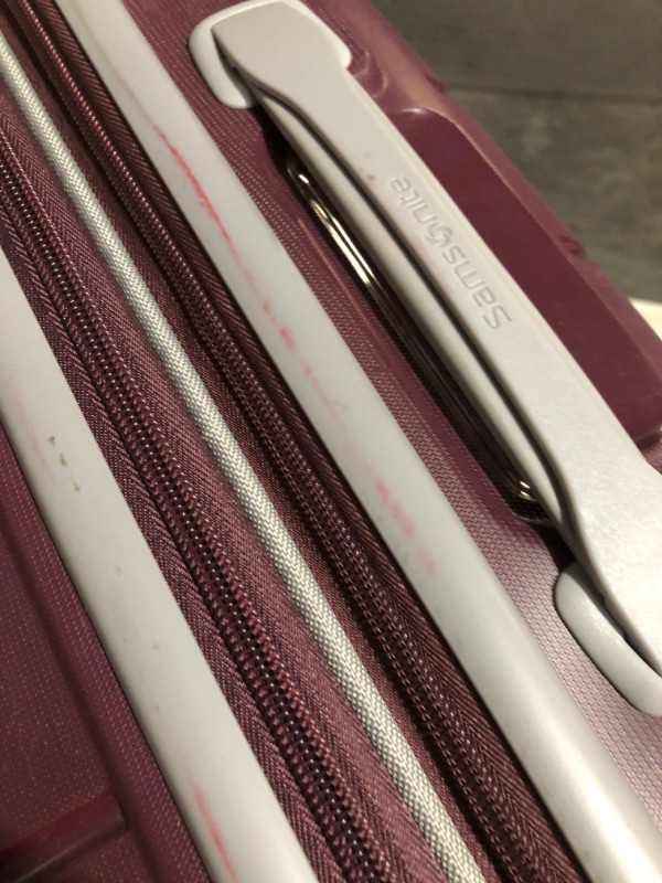 Photo 5 of ***USED - DIRTY - SCUFFED AND SCRAPED - NO PACKAGING - DEFAULT CODE IS 0-0-0***
Samsonite Freeform Hardside Expandable with Double Spinner Wheels, Carry-On 21-Inch, Merlot