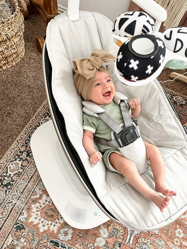 Photo 3 of (READ FULL POST) 4moms MamaRoo Multi-Motion Baby Swing, Bluetooth Enabled with 5 Unique Motions, Grey
