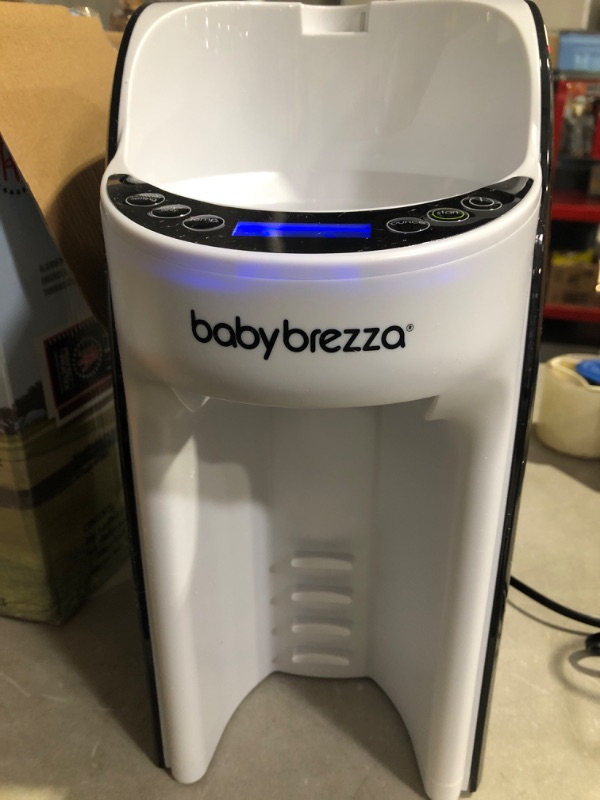 Photo 3 of * see clerk notes *
New and Improved Baby Brezza Formula Pro Advanced Formula Dispenser Machine - 