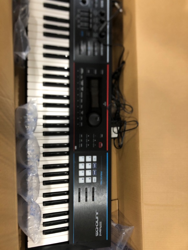 Photo 2 of *** PARTS ONLY ***
Key Lightweight Synth-Action Keyboard with Pro Sounds
