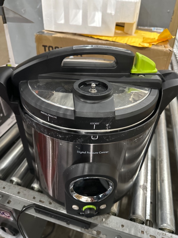 Photo 2 of 12 Qt Electric Pressure Canner