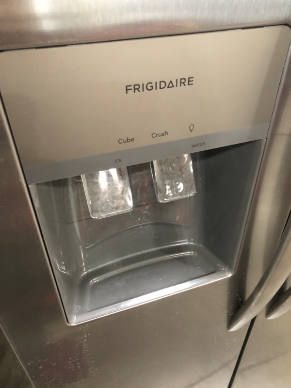 Photo 1 of GE 36" Stainless Steel Side by Side Refrigerator, Open Box, GSS25IYNXHFS
