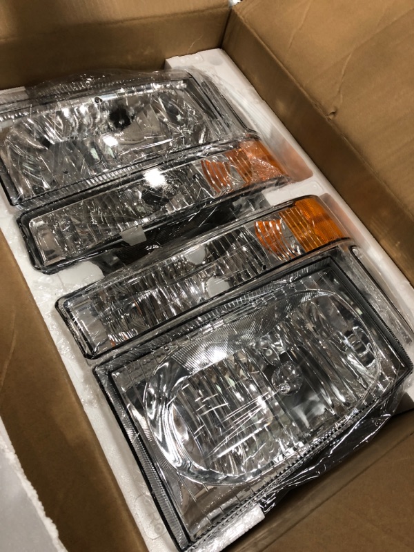 Photo 2 of (READ NOTES) ROADEAL Headlights Assembly for 1999 2000 2001 2002 2003 2004 Ford F250 F350 F450 F550 Super Duty / 00 01 02 03 04 Ford Excursion Sets Headlamp with Bumper Lamps Chrome Housing