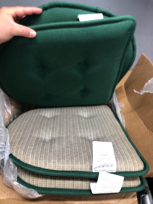 Photo 2 of 4pk chair cushions (green)