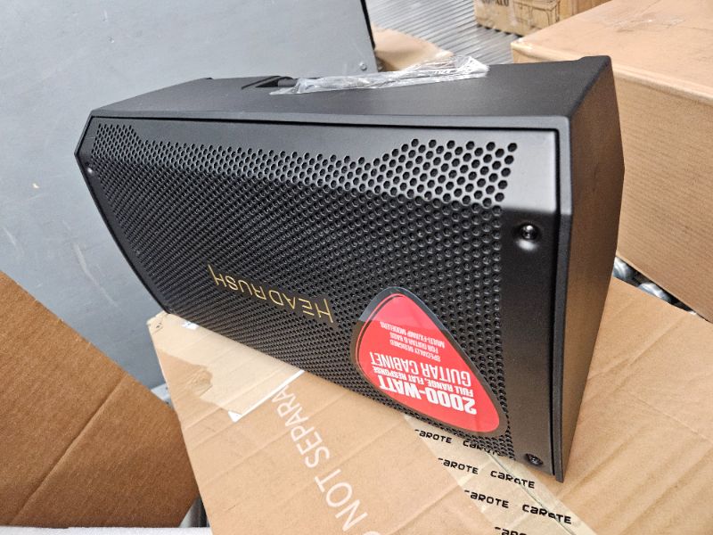 Photo 1 of Bluetooth Headrush FRFR-108 Powered Guitar Cabinet
