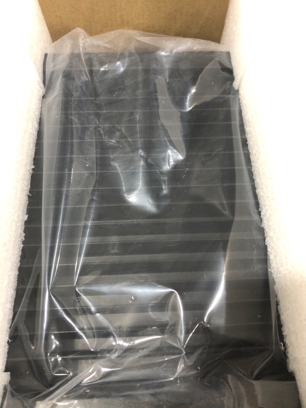 Photo 1 of Monocrystalline Solar Panels Kit with LCD Charge Controller/Mounting Brackets/Y Connectors/Solar Cables/Cable Entry housing (800W MPPT60A Kit), 8x100W (Pack of 1) 800W MPPT60A 0 Ah