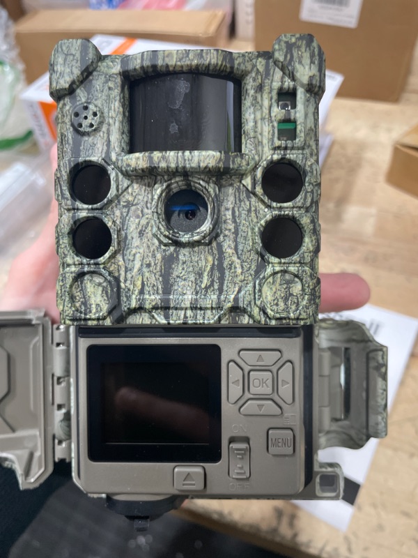 Photo 1 of * used * see all images *
Bushnell Trail Camera CORE S-4K, No-Glow Game Camera 