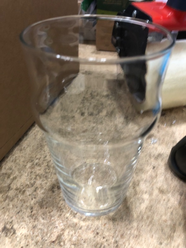 Photo 1 of 4 glass drinking cups