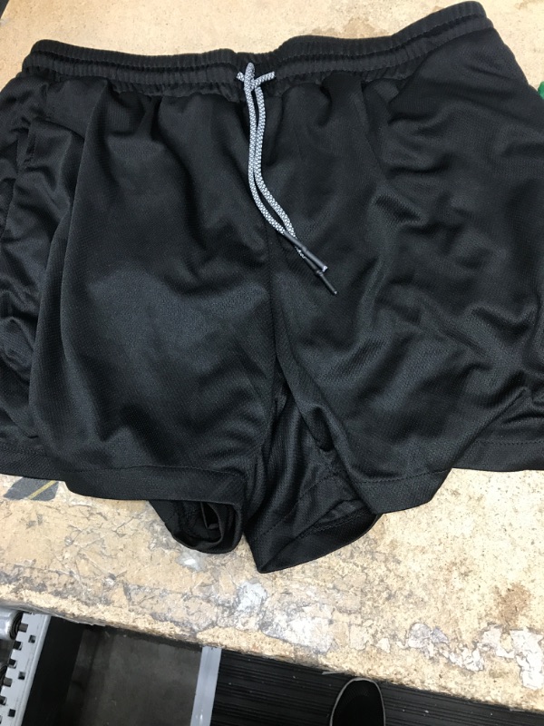 Photo 1 of Men's Athletic Shorts XL