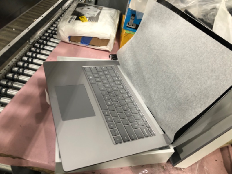 Photo 1 of Microsoft Surface Laptop 5 (2022), 15" Touch Screen, Thin & Lightweight, Long Battery Life, Fast Intel i7 Processor for Multi-Tasking, 16GB RAM, 512GB Storage with Windows 11, Black Intel Evo i7 16GB 512GB Storage 15 inch touchscreen display Black