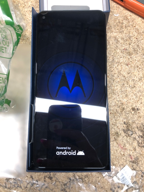 Photo 2 of Motorola Moto G Stylus 5G | 2021 | 2-Day Battery | Unlocked | Made for US 4/128GB | 48MP Camera | Cosmic Emerald Cosmic Emerald Unlocked Smartphone