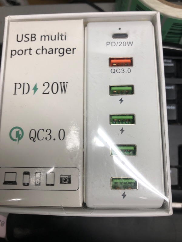 Photo 1 of USB MULTI PORT CHARGER 