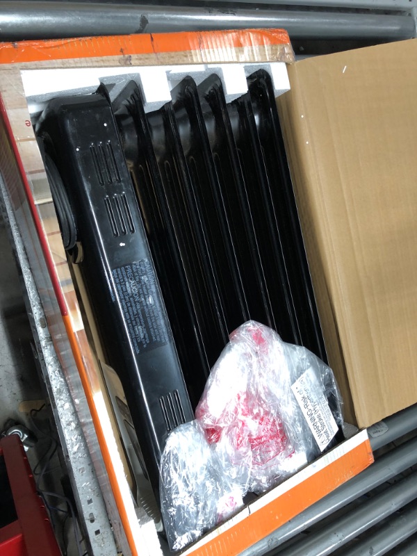 Photo 3 of Aikoper Oil Filled Radiator Heater,