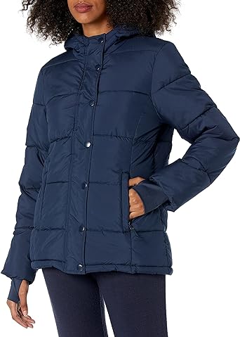 Photo 1 of Amazon Essentials Women's Heavyweight Long-Sleeve Hooded Puffer Coat 6x 