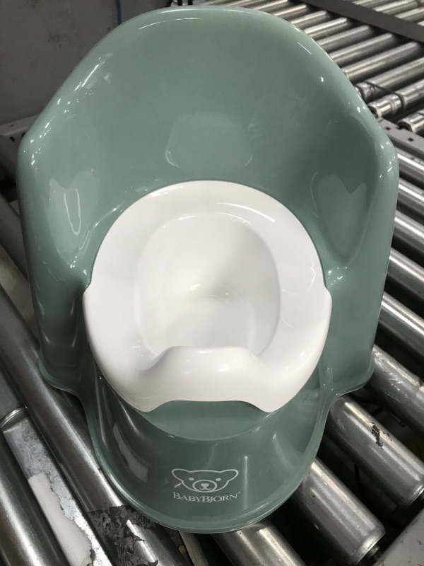 Photo 2 of BabyBjörn Potty Chair, Deep green/White
