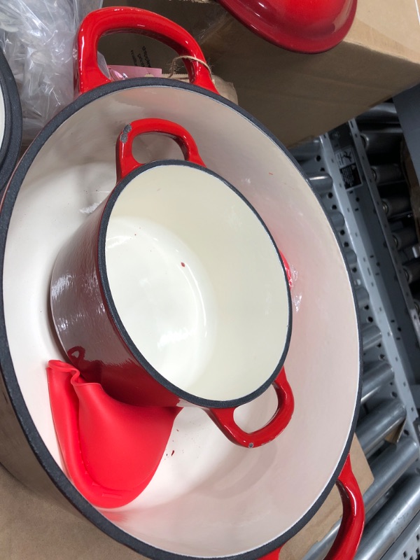 Photo 3 of ***CHIPS ON INSIDE OF LARGE LID / CHIPS ON HANDLE OF SMALL POT***
Enamel Stockpot With Lid,  (Color : Red) 2 POT SET WITH LIDS