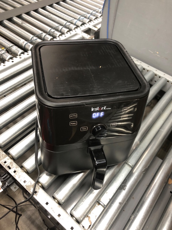 Photo 1 of **MAJOR DAMAGE SEE NOTES**
Instant Vortex 5.7QT Air Fryer Oven Combo