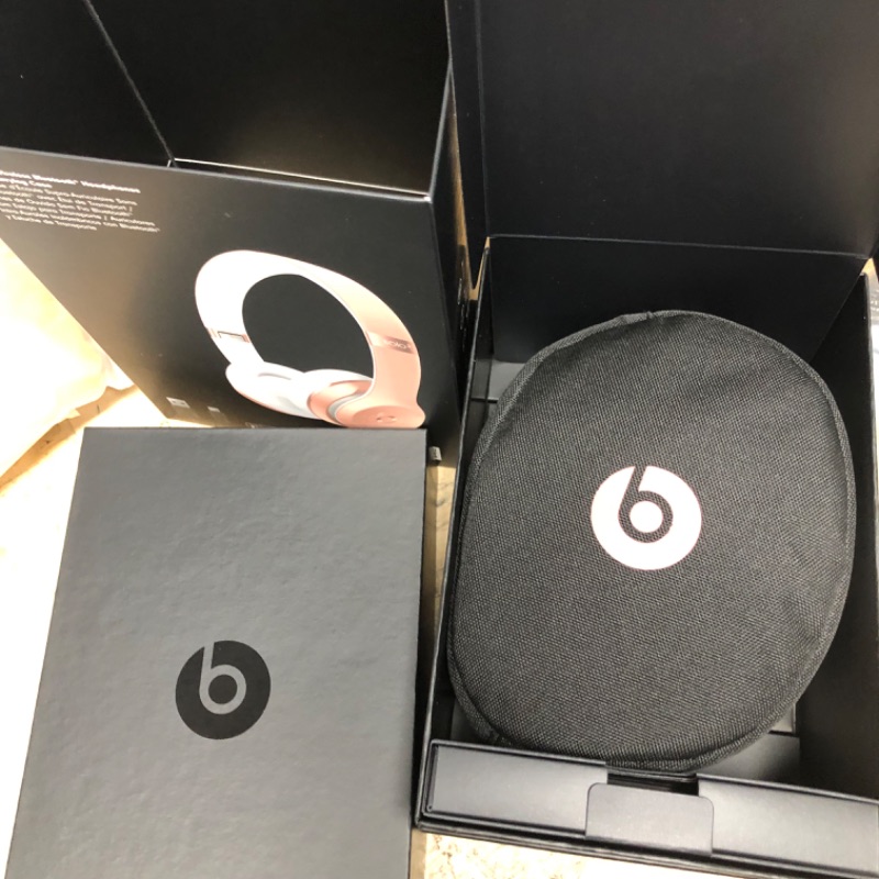 Photo 2 of **BRAND NEW , OPENED FOR PHOTOS**
Beats Solo3 Wireless On-Ear Headphones - Apple W1 Headphone Chip, Class 1 Bluetooth, 40 Hours of Listening Time, Built-in Microphone - Rose Gold (Latest Model)