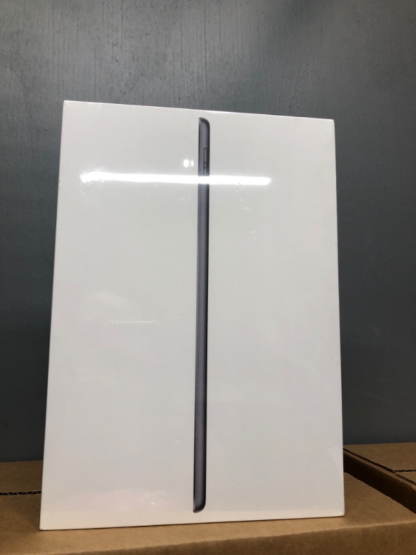 Photo 3 of *BRAND NEW, FACTORY SEALED*
Apple iPad 10.2-inch Wi-Fi 256GB (2021, 9th Generation) - Space Gray