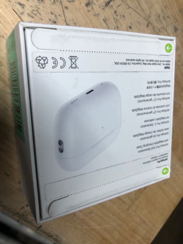 Photo 2 of **FACTORY SEALED**
AirPods Pro (2nd generation)