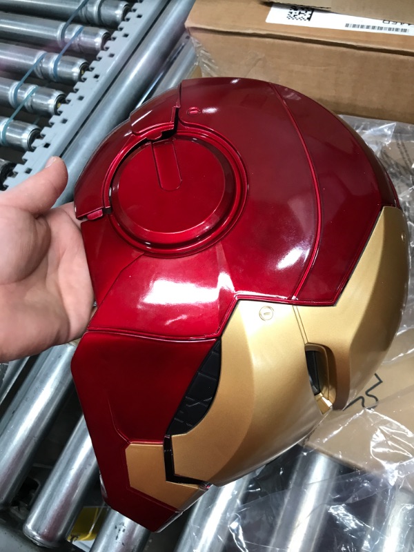 Photo 5 of Avengers Marvel Legends Iron Man Electronic Helmet - Multicolor Characters