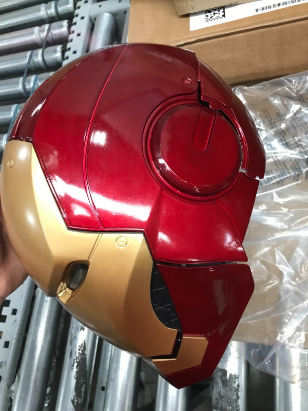 Photo 7 of Avengers Marvel Legends Iron Man Electronic Helmet - Multicolor Characters