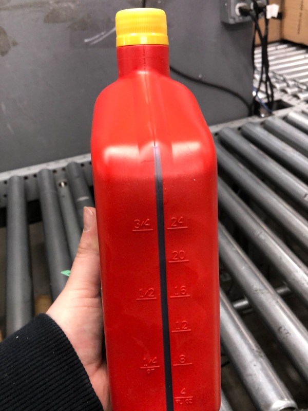 Photo 1 of Schaeffer Manufacturing Co. 0703-012S Supreme 7000 Synthetic Plus Gasoline Engine Oil 10W-30, 1-Quart Bottle