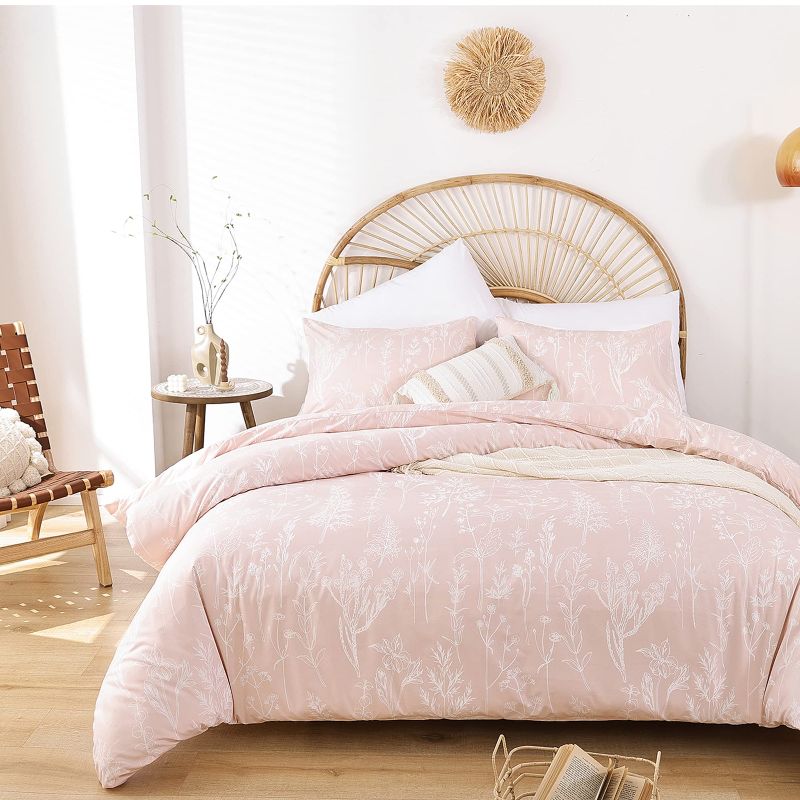 Photo 1 of JANZAA Queen Comforter Set Floral Comforter Set 3 PCS Bedding Sets Blush Pink Comforter Set Plant Flowers Printed on Fluffy Comforter Set for All Season Queen Blush